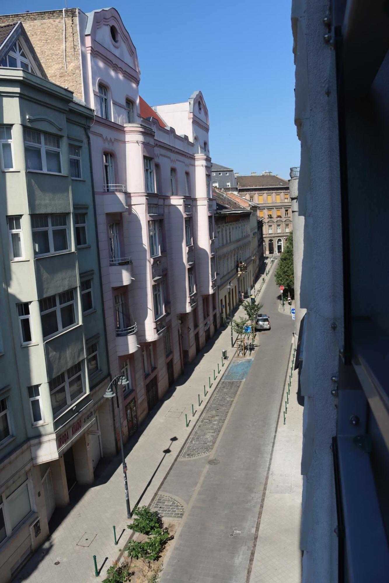 Downtown Cube Apartment Budapest Exterior photo